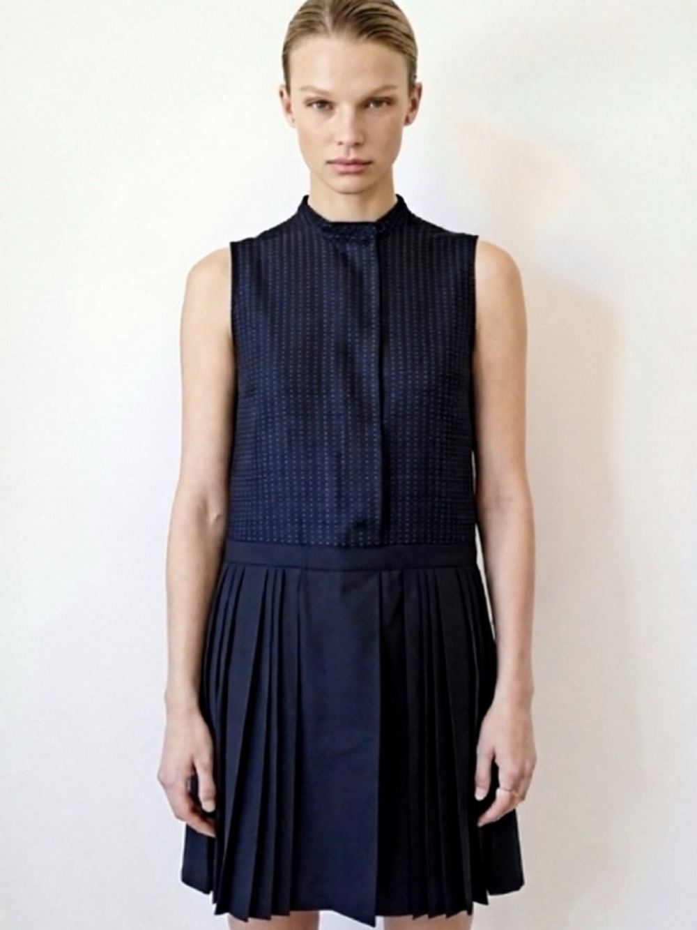 GORGEOUS CLASSIC‎ PIAZZA SEMPIONE BLACK PLEATED DRESS
